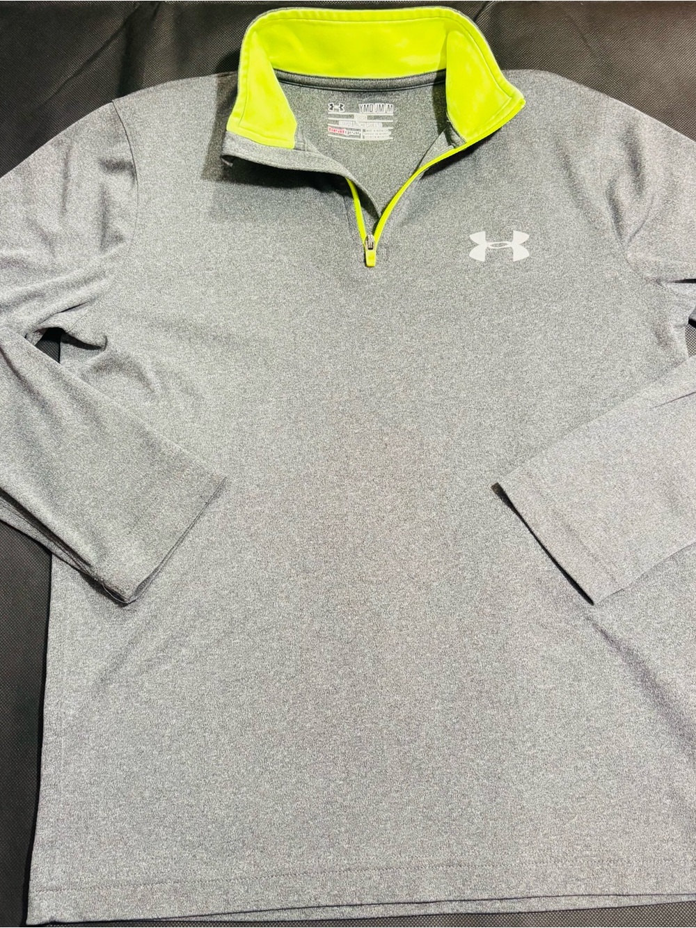 Boys Athletic Under Armour Quarter-Zip Grey Size Youth Medium